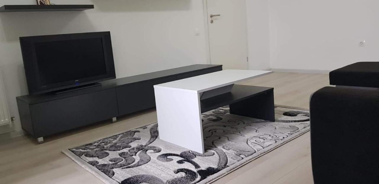 Apartament Modern Ioan Popasu Lägenhet Braşov Exteriör bild